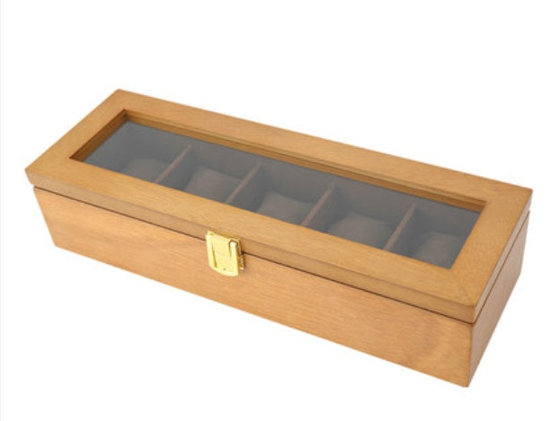 Wooden watch box The Unalia Brand