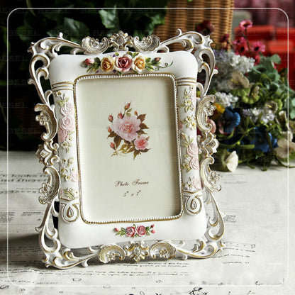 Vintage Floral Resin Photo Frame