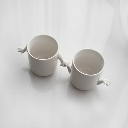 Creative Fashion Ceramic Hand-holding Mug The Unalia Brand