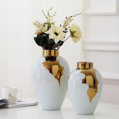 Two-Toned Gold Vase The Unalia Brand