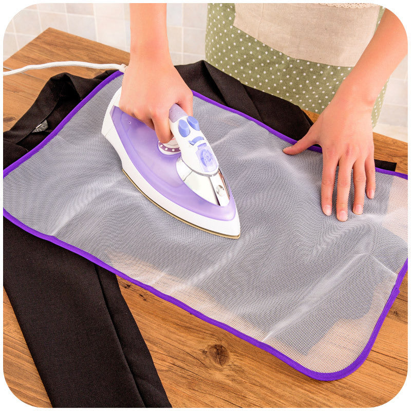 Mesh ironing pad to protect the protective clothing board The Unalia Brand