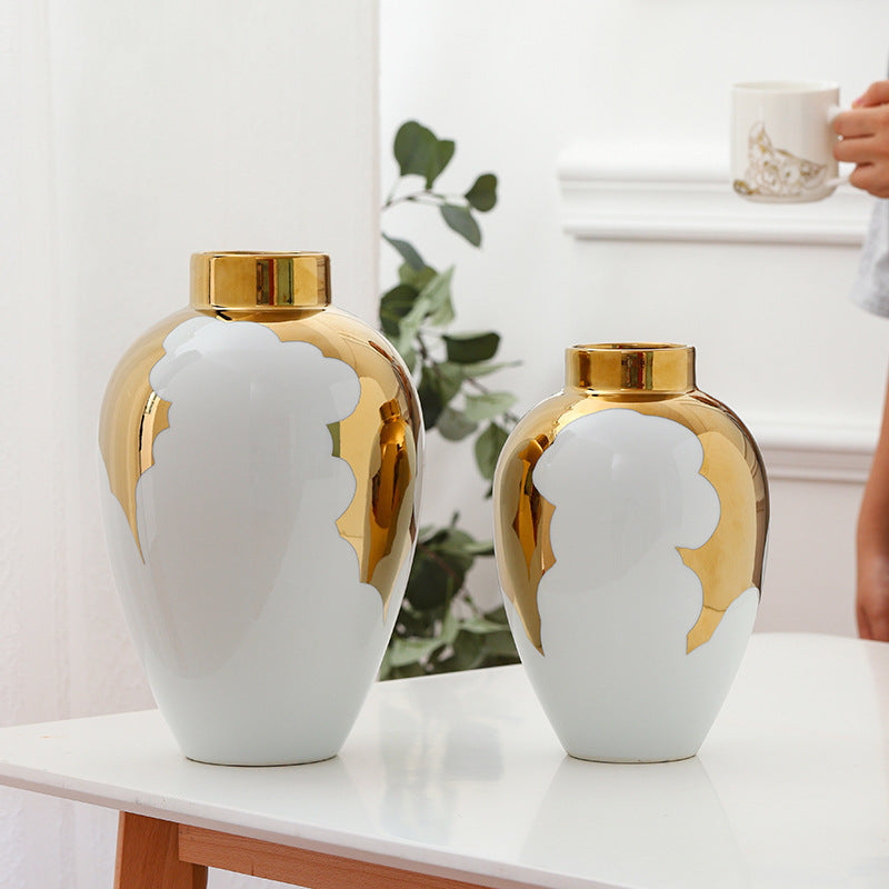 Two-Toned Gold Vase The Unalia Brand